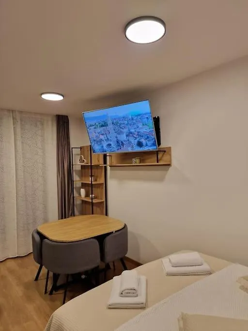 G-In-St Apartment Split 0*,  Croatia